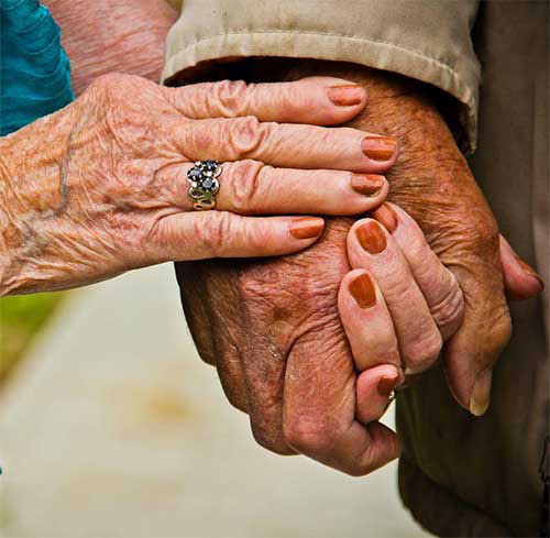 اهمیت روابط زناشویی در دوران سالمندی
