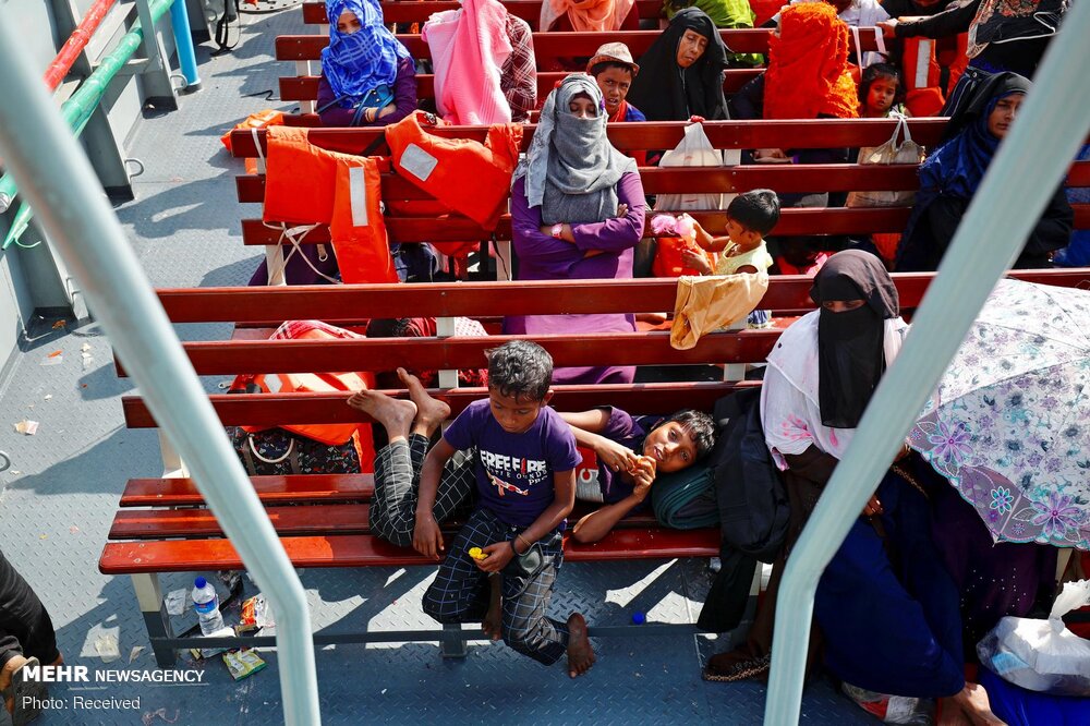 اعزام مسلمانان روهینگیا به جزیره غیرمسکونی + عکس