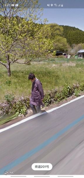 مرد ژاپنی، تصاویر عجیبی از پدر متوفایش در گوگل ارث پیدا کرد +تصاویر