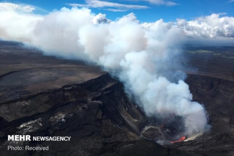 فوران آتشفشان‌ جزیره هاوایی در آمریکا +عکس