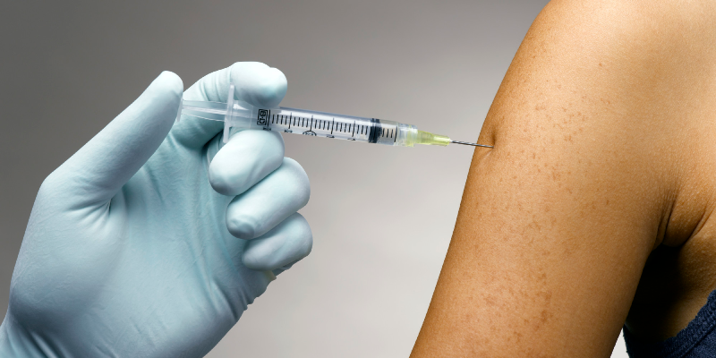 جزئیات عوارض جانبی واکسن کرونای شرکت فایزر