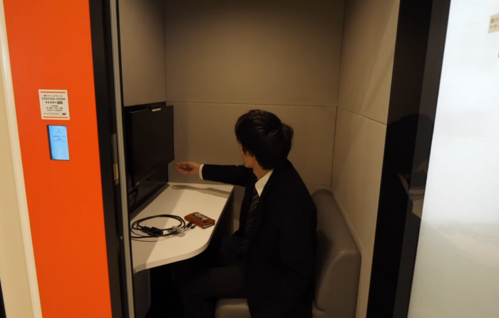 دفترهای کوچک کار در اندازه کیوسک‌های قدیمی تلفن: امکان کار مجازی از هر جا در ژاپن