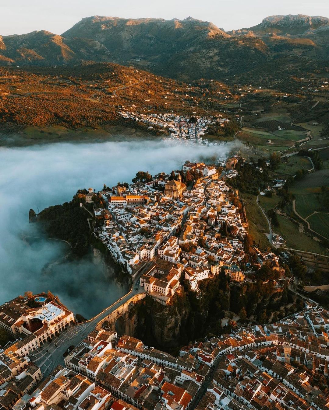 تصاویر هوایی از شهر باستانی اسپانیا