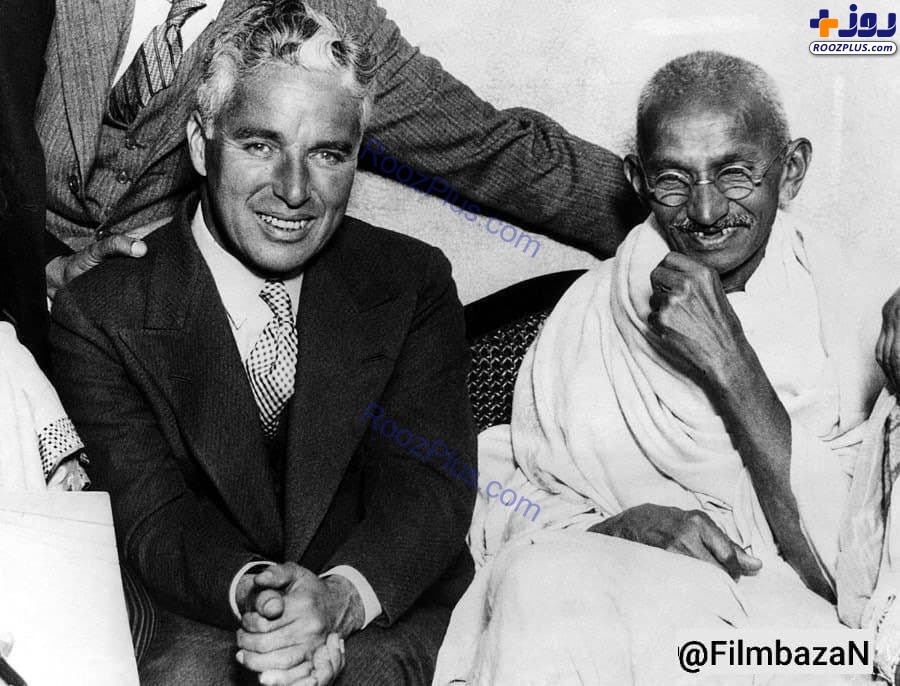 چارلی چاپلین در کنار مهاتما گاندی +عکس