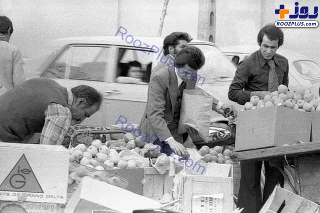 خرید میوه عید در تهران دهه ۵۰+عکس