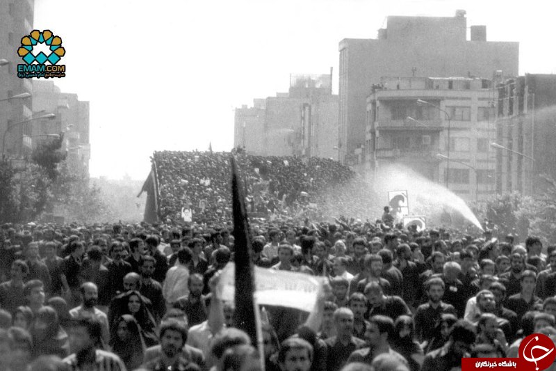 تصویری ویژه از تهران در روزهای پس از تشییع امام خمینی (ره)