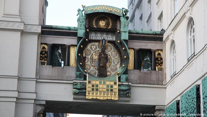 زیباترین ساعت‌های اروپا را ببینید