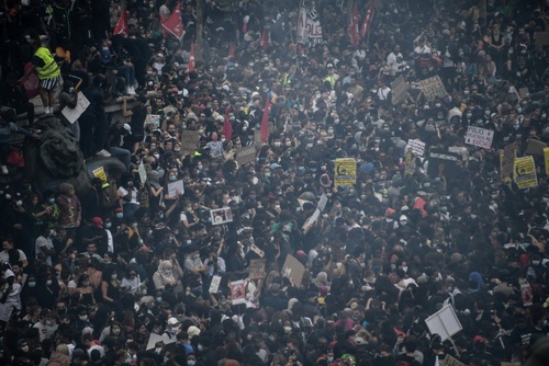 از تظاهرات جهانی ضدنژادپرستی تا قرنطینه محلاتی در شهر پکن