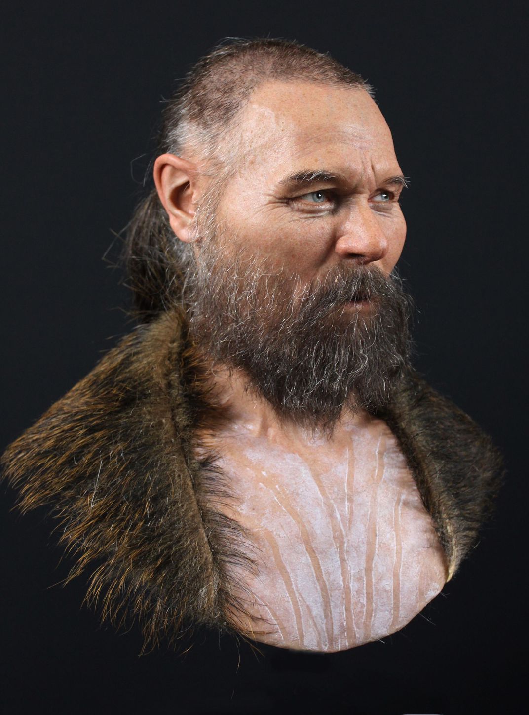 بازسازی چهره مرد ۸ هزار ساله‌ چشم‌آبی و موقهوه‌ای