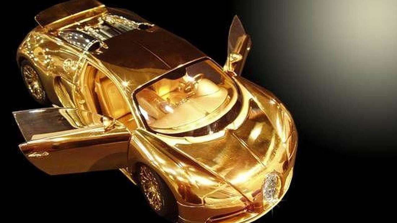 خودروی از جنس طلا که چشم‌ها را خیره می‌کند +تصاویر