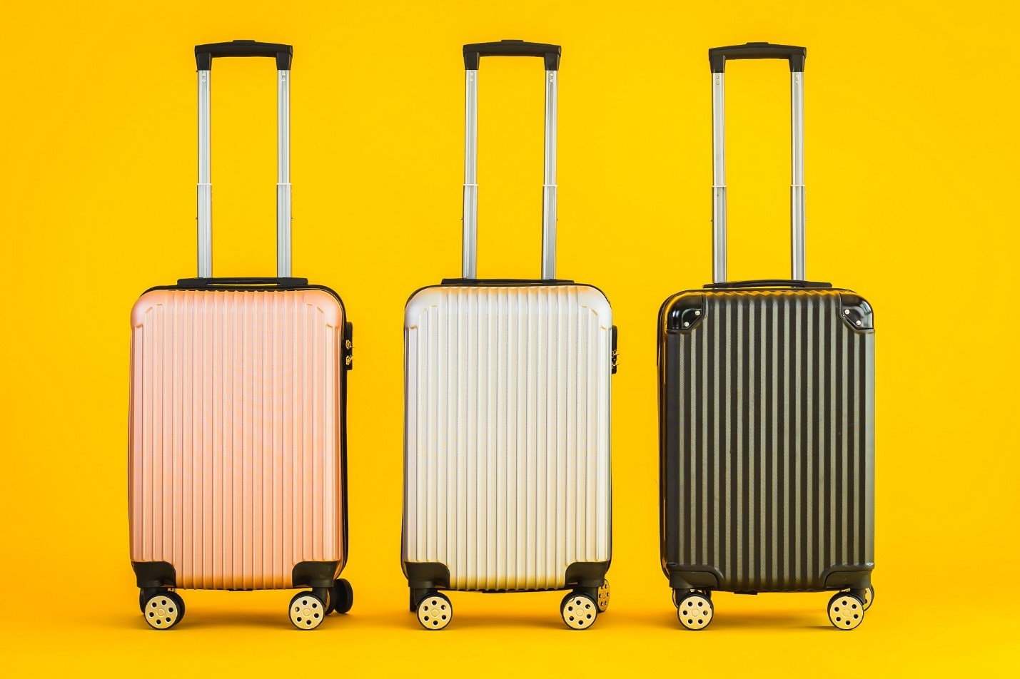 شستشوی چمدان مسافرتی چگونه است؟