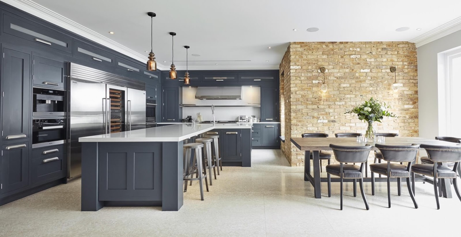 ایده های منحصر به فرد برای طراحی کابینت آشپزخانه به رنگ خاکستری