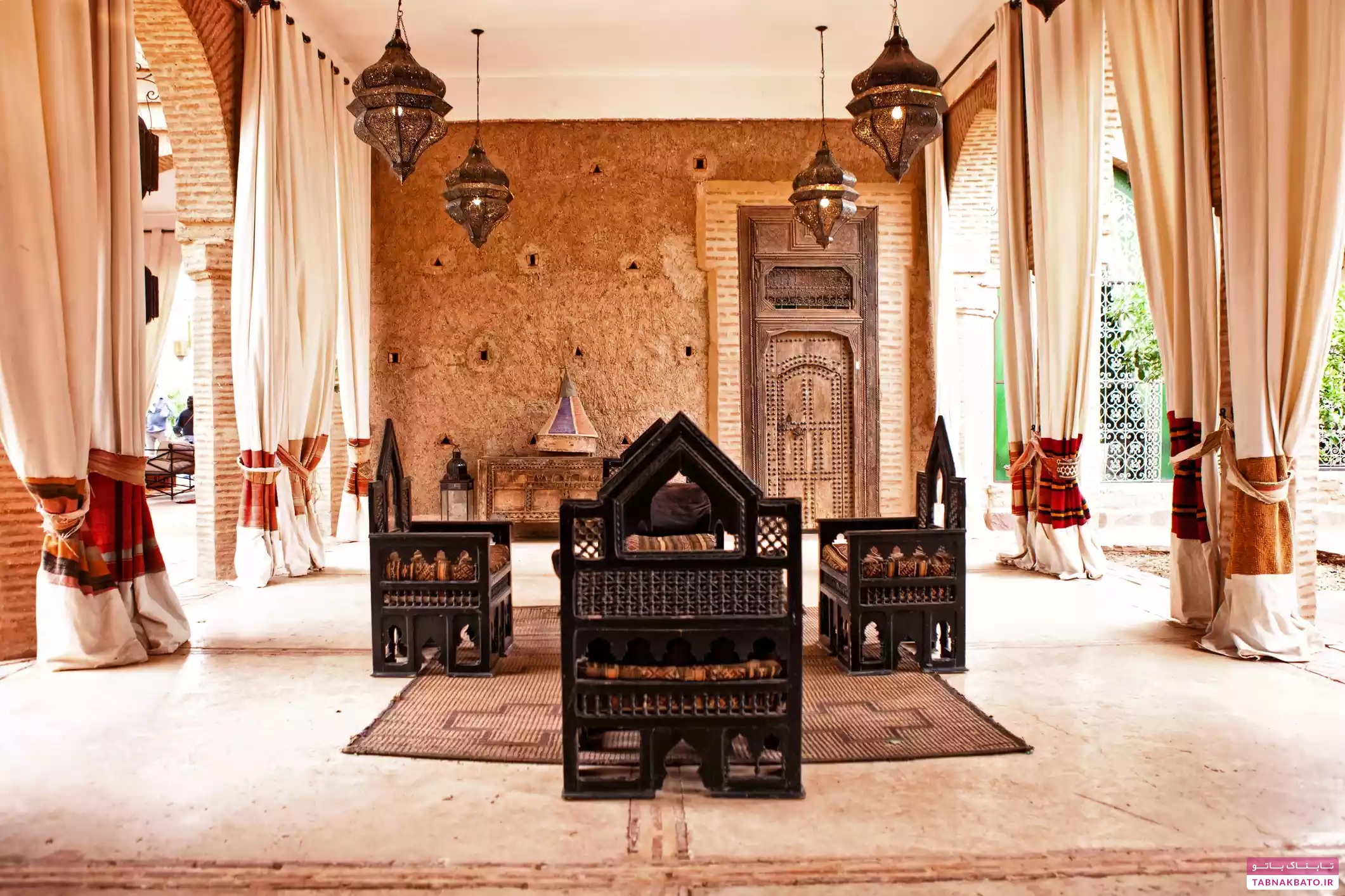 چیدمان اتاق نشیمن به سبک مراکشی