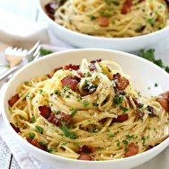 اسپاگتی و پاستا با سس کاربونارا