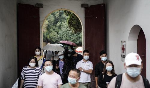 و‌ضعیت ز‌ندگی با کرونا در شهر ووهان چین + عکس