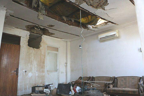 تخریب خانه در ایران بر اثر گلوله جنگ قره‌باغ+عکس