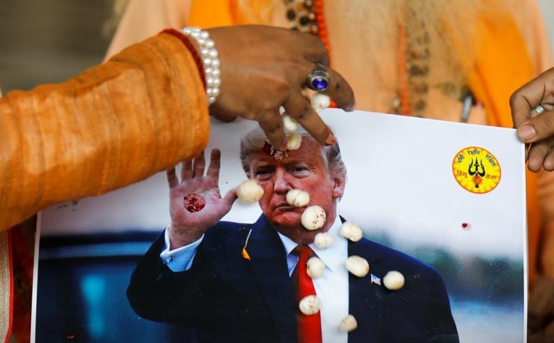 مراسم دعا برای پیروزی ترامپ در هند +عکس
