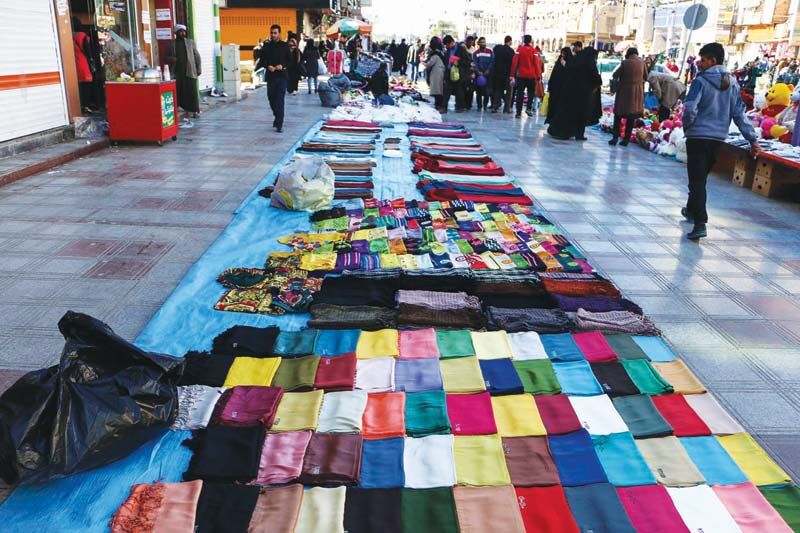 موانع ساختاری دستفروشی در ایران