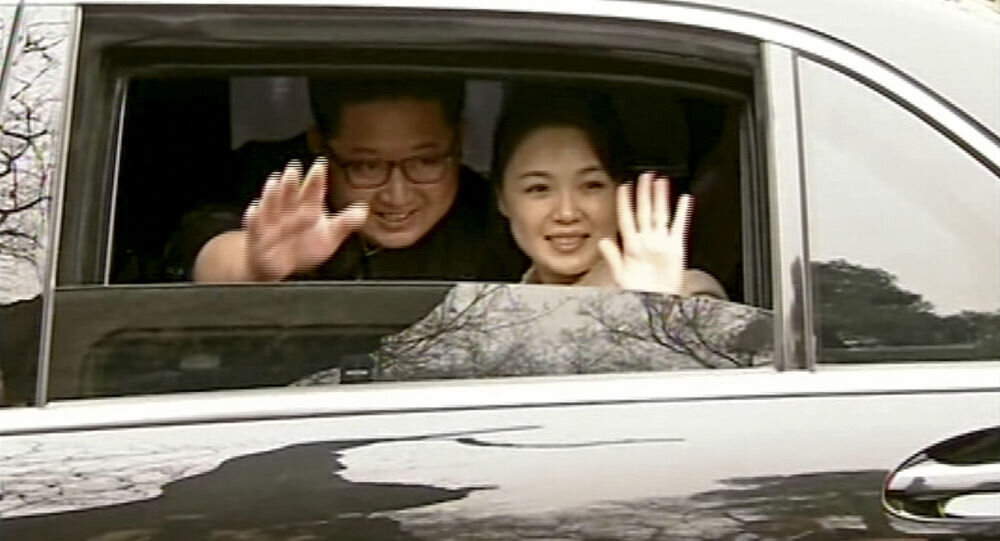 معمای ناپدید شدن همسر رهبر کره شمالی +عکس