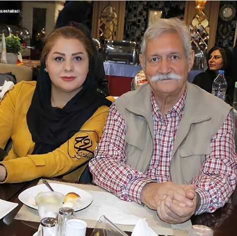 آتش تقی پور در کنار همسرش + عکس