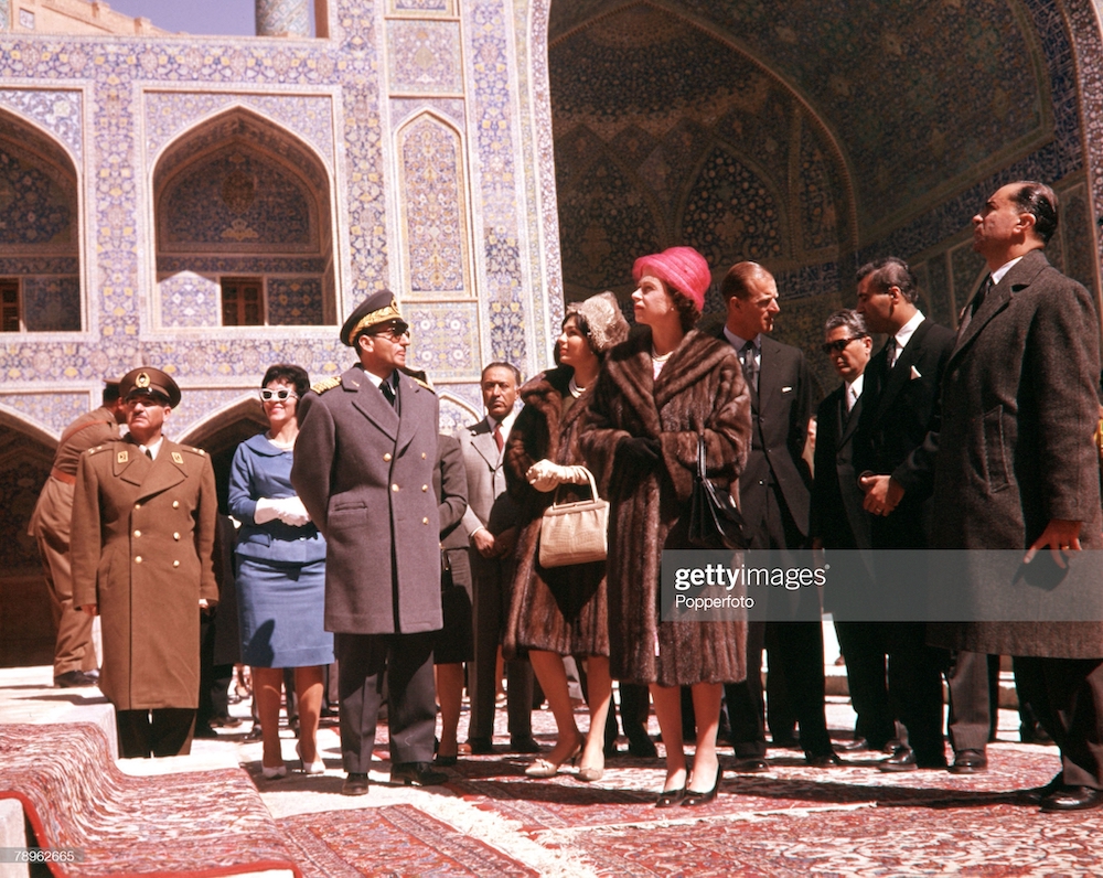 ملکه انگلیس و پرنس فیلیپ در اصفهان + عکس