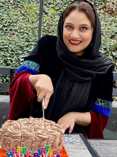 خوشحالی شبنم مقدمی در جشن تولدش+عکس