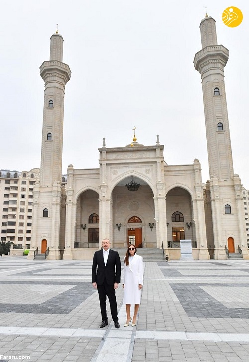 بازدید الهام علی‌اف با همسرش از یک مسجد