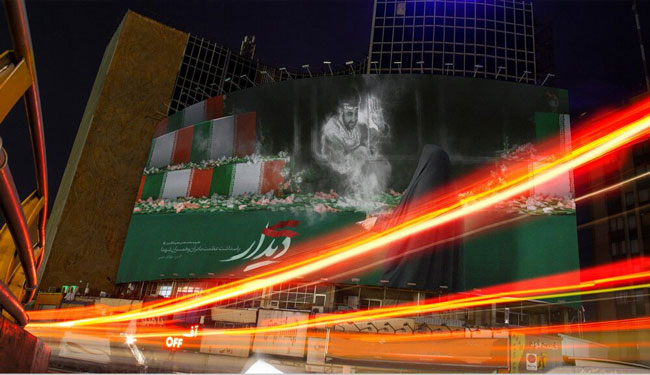 رونمایی از دیوارنگاره جدید میدان ولیعصر