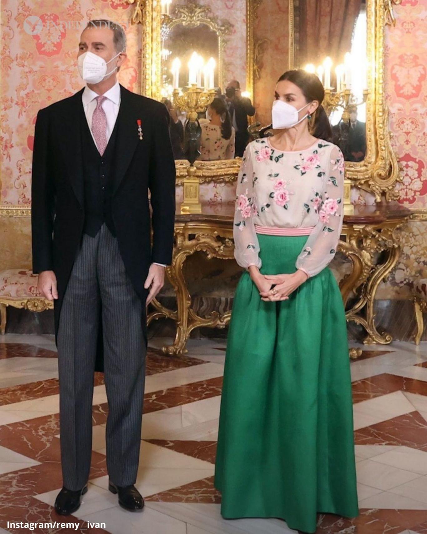 ادای احترام ملکه اسپانیا به سبک لباس پوشیدن مادر شوهرش