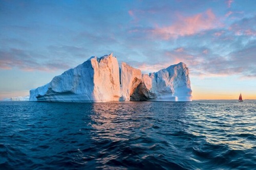 ذوب‌شدن ۴۷۰۰گیگاتن یخ از سال ۲۰۰۲ در گرینلند