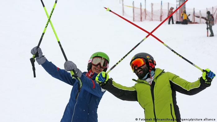 یک روز پرهیجان در پیست اسکی دیزین به روایت تصویر