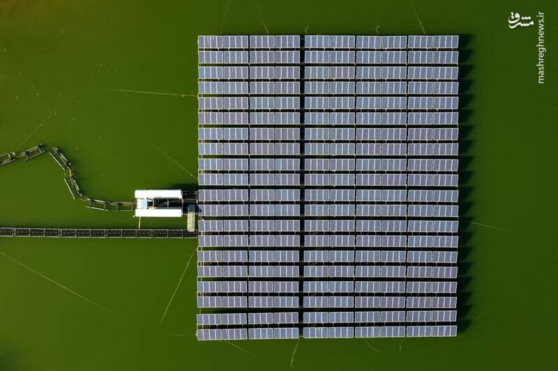 پنل‌های خورشیدی شناور در تایلند