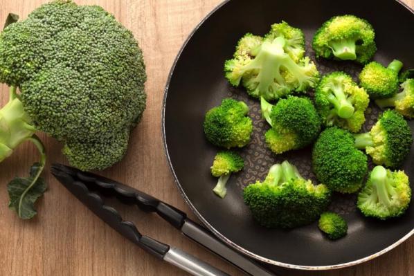 کلم بروکلی معروف ترین سبزی ضد سرطان