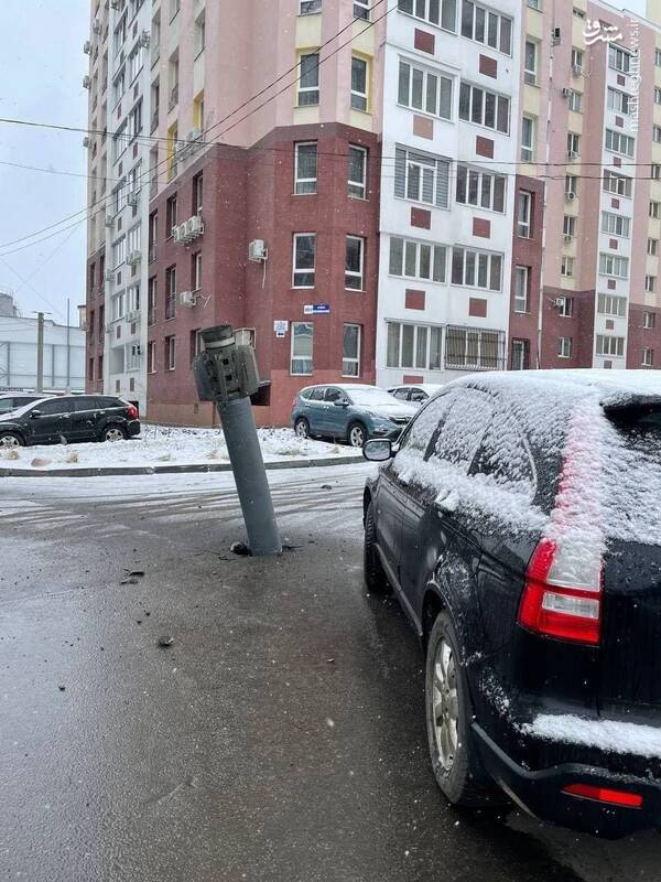 موشک های منفجر نشده در وسط خیابان های اوکراین