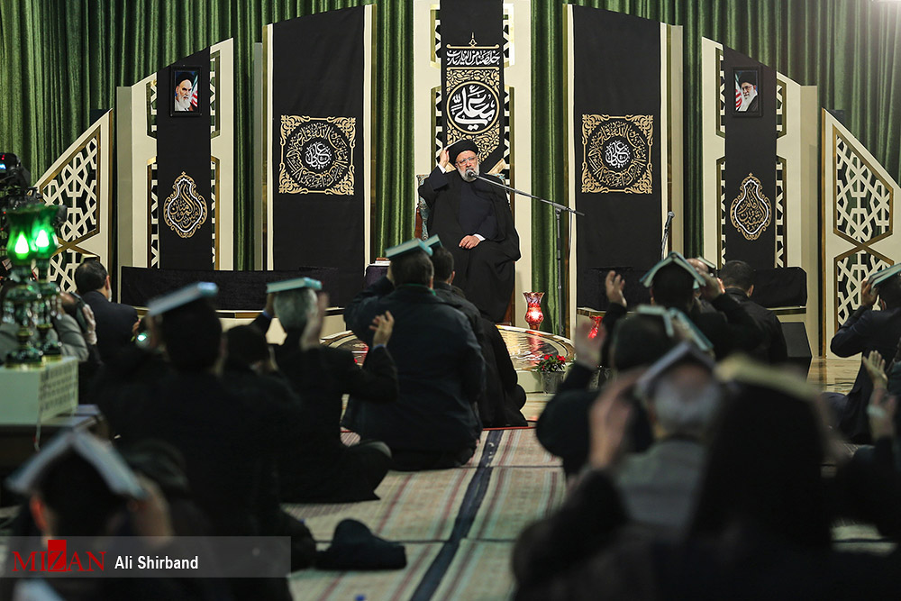 شب قدر آیت الله رئیسی در امامزاده صالح (ع) + عکس