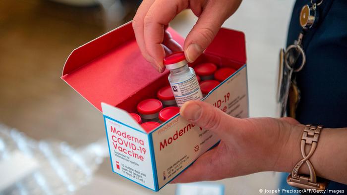 واکسیناسیون نوجوانان؛ آیا مدرنا و فایزر باعث میوکاردیت می‌شوند؟