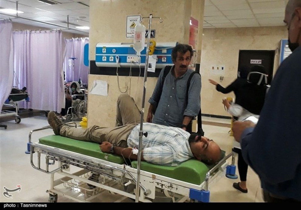 خبرنگاران مجروح حادثه واژگونی اتوبوس + عکس