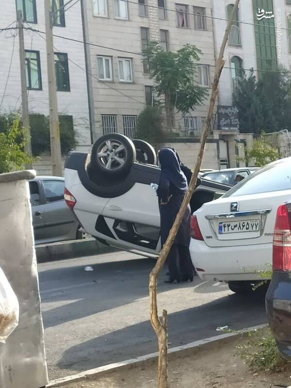 تصادف عجیب در تهران + عکس