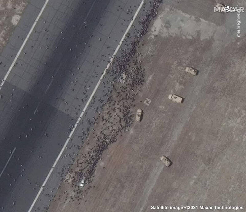 تصاویر ماهواره‌ای از هجوم به فرودگاه کابل