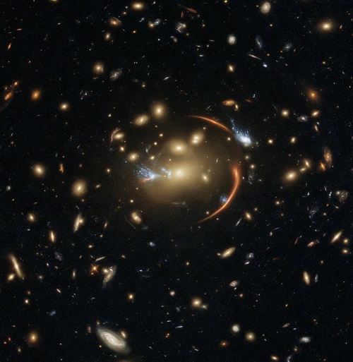 تصویر هابل از کهکشانی با فاصله ۱۰میلیارد سال نوری
