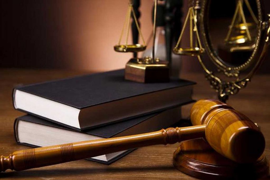 هشدار ۲۶۷ استاد حقوق به طرح «تسهیل صدور برخی مجوز‌های کسب‌وکار»
