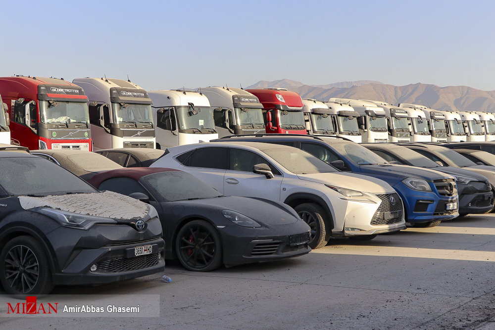 خودروهای لوکس دپو شده در گمرک تهران + عکس