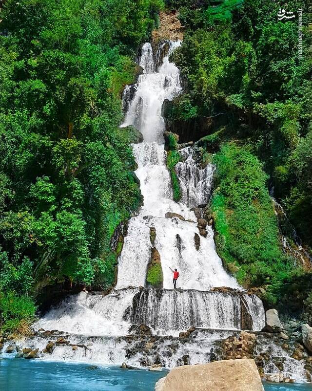 آبشار زیبای لندی در چهارمحال و بختیاری+عکس