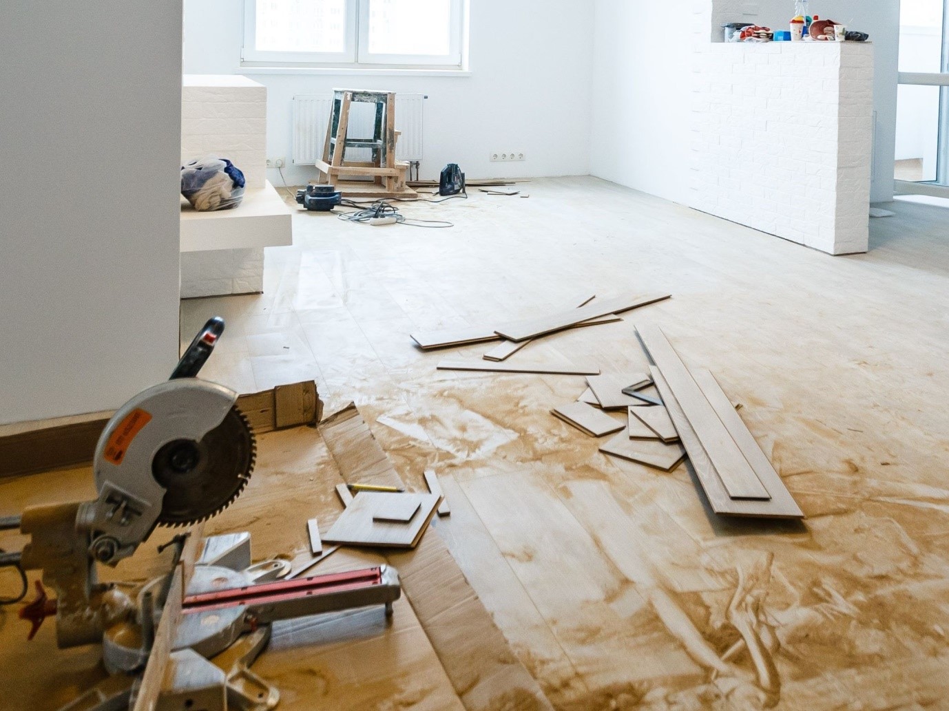10 راه دستورالعمل سنجاق برای کاهش هزینه بازسازی خانه