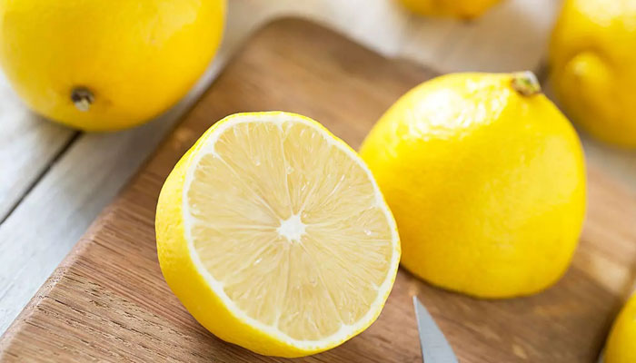 ۲۶ مورد از خواص لیمو شیرین برای سلامت بدن