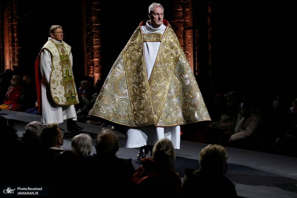 نمایش لباس پدران روحانی در بلژیک + عکس
