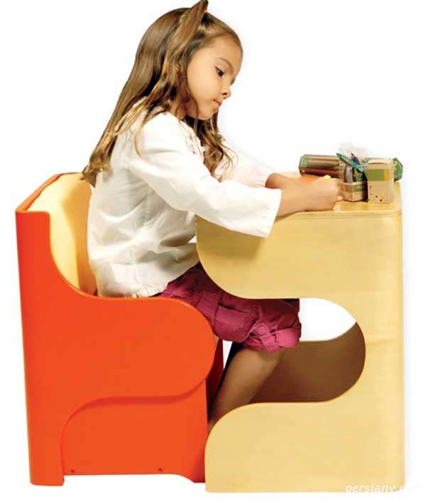 میز و صندلی مناسب کودکان
