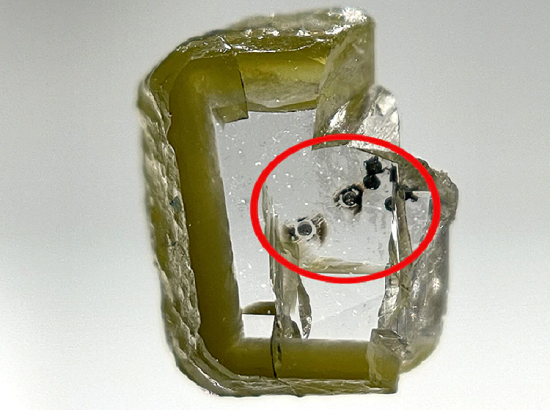 کشف ماده معدنی جدید از دل یک الماس