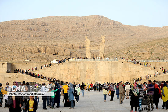 استقبال بی‌نظیر از باشکوه‌ترین بنای تاریخی ایران
