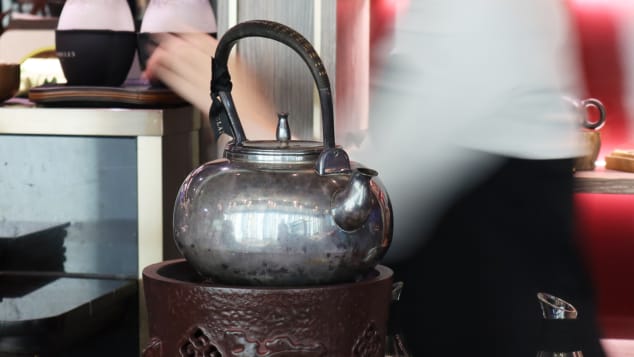 چرا یک کیلو از این چای چینی بیش از ۱۸۴ هزار دلار قیمت دارد؟